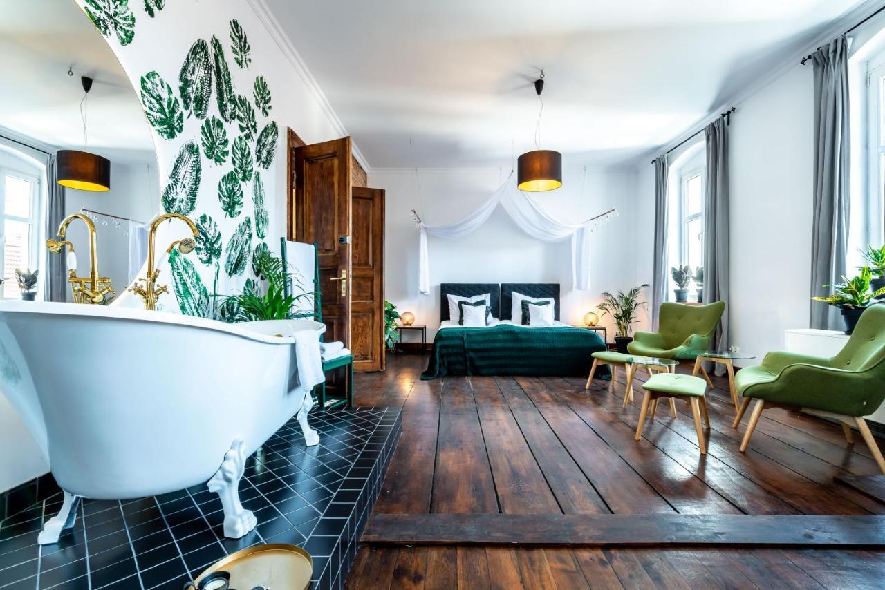 Zamkowa Guesthouse Poznań Esterno foto