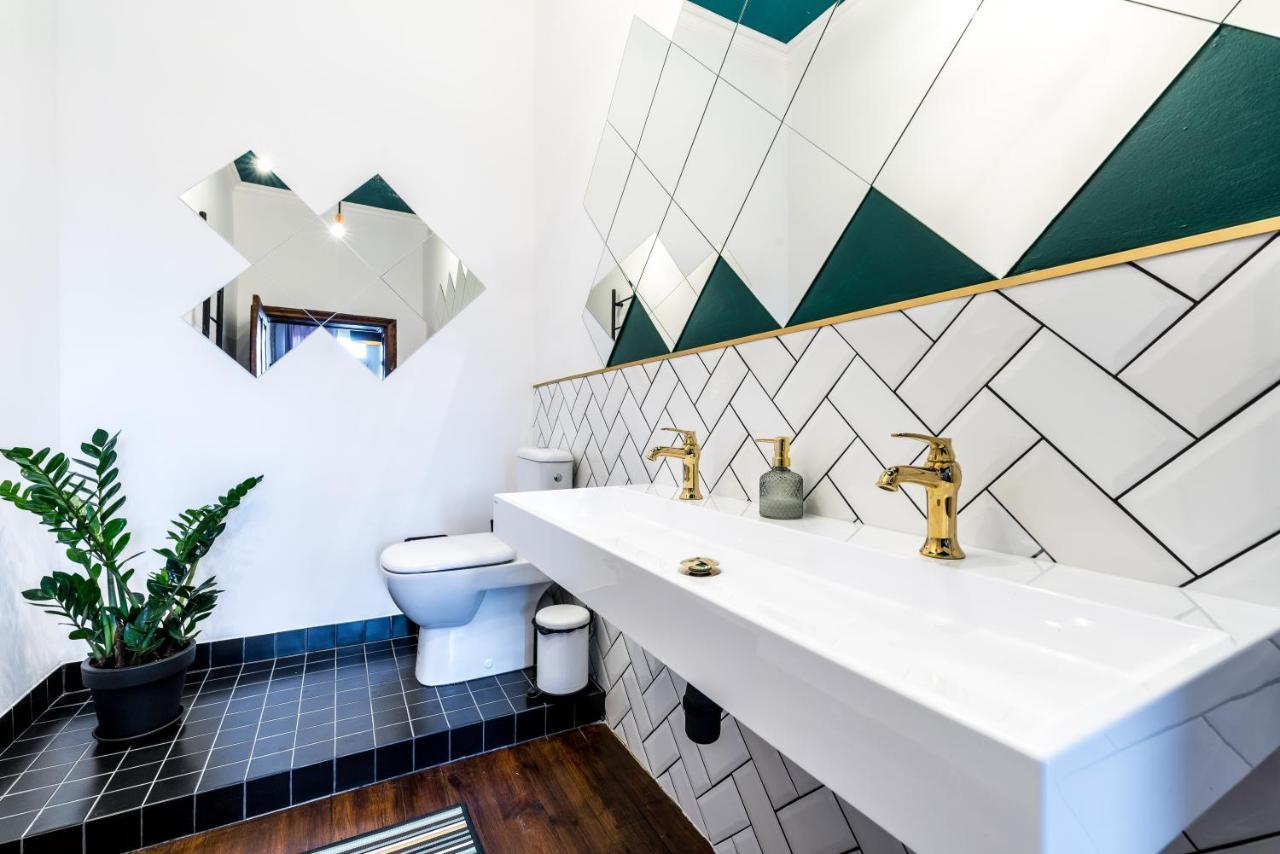 Zamkowa Guesthouse Poznań Esterno foto